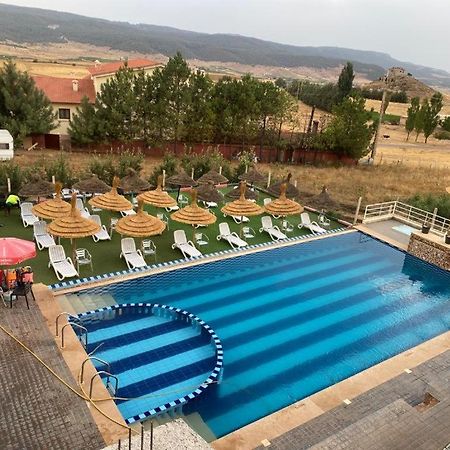 Chalets-Appartements Tourtite Ifrane  Exterior foto